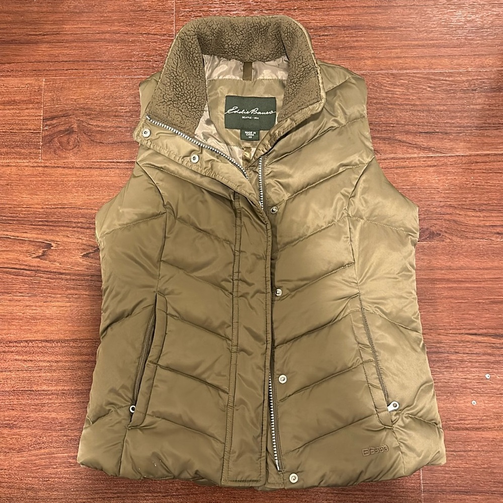 Eddie Bauer XS vest